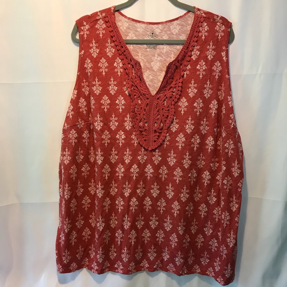 Embroidery on this Rust Color Tank!